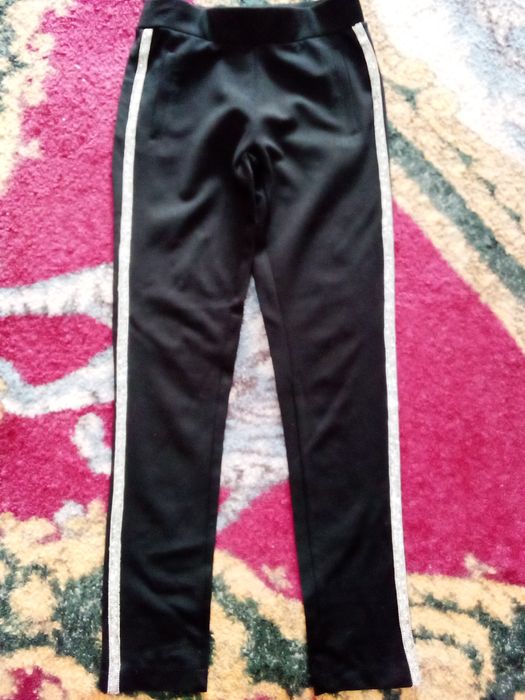 Продам лосины со стразами. Рост 128.