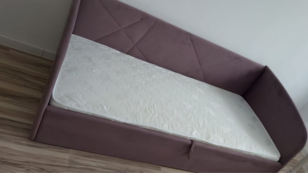 Кровать 200×90 в отличном сост