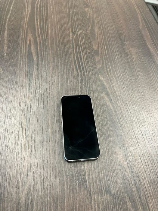 Iphone 15pro/256Gb батарея 86%