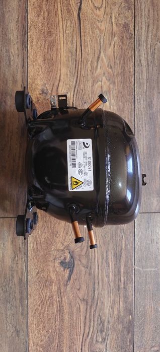 Компрессор холодильника