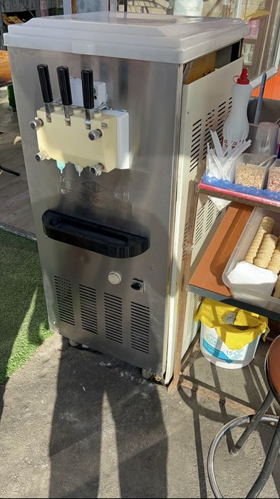 Мороженный аппарат Frigomat BL-240