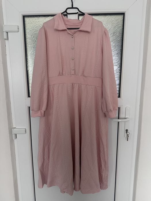 Rochie eleganta nepurtata