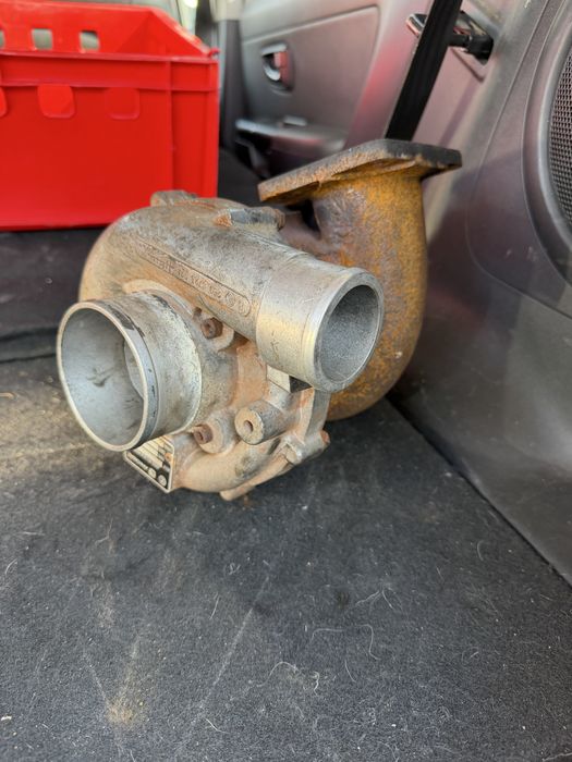 Турбокомпресор John Deere k27 31