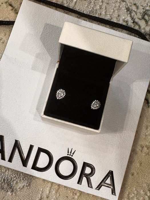 Pandora обеци Пандора