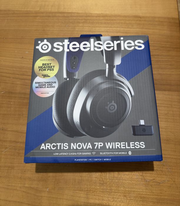 SteelSeries Arctis Nova 7P Wireless