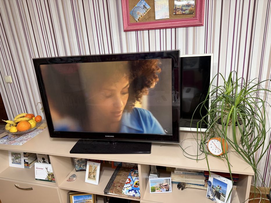 Телевизор самсунг 42