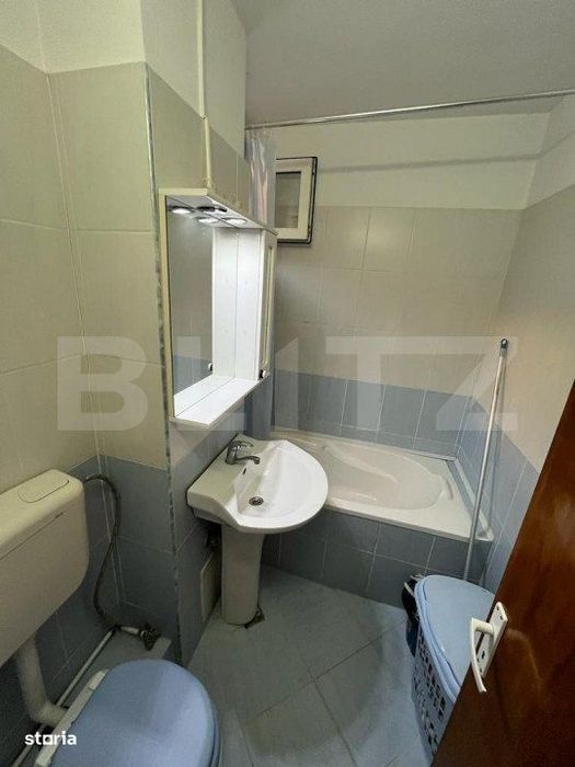 Apartament de vanzare , 40 mp , Zona Carpati I