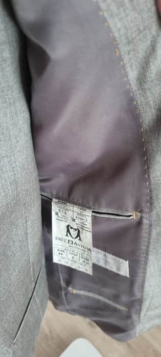 Продам костюм тройку