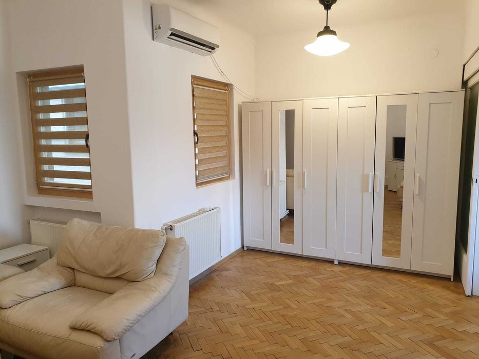 Proprietar, Inchiriez Apartament 2 Camere Nedecomandat Rosetti - Universitate