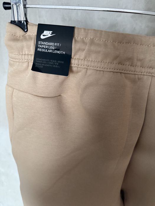 Оригинален анцуг Nike tech