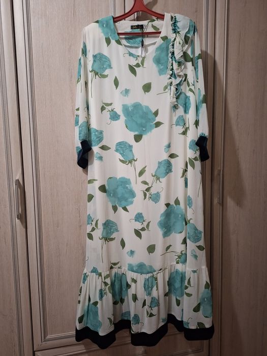 Срочно продаются платья