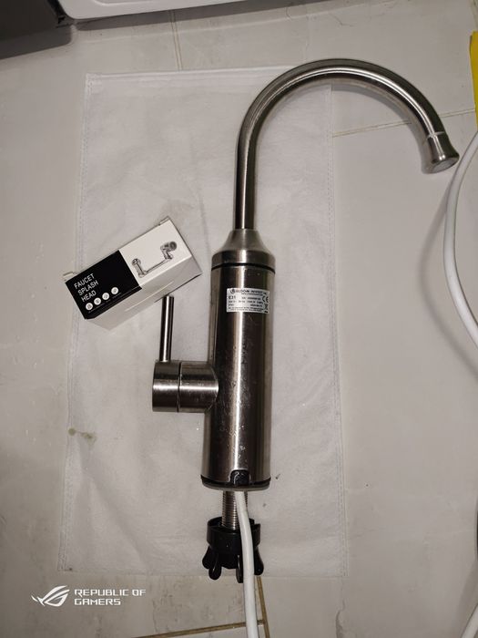 Продавам бойлер ELDOM  модел: 72268WN