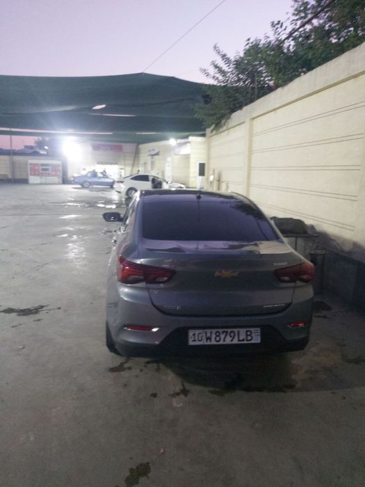 Продается Onix Premier +