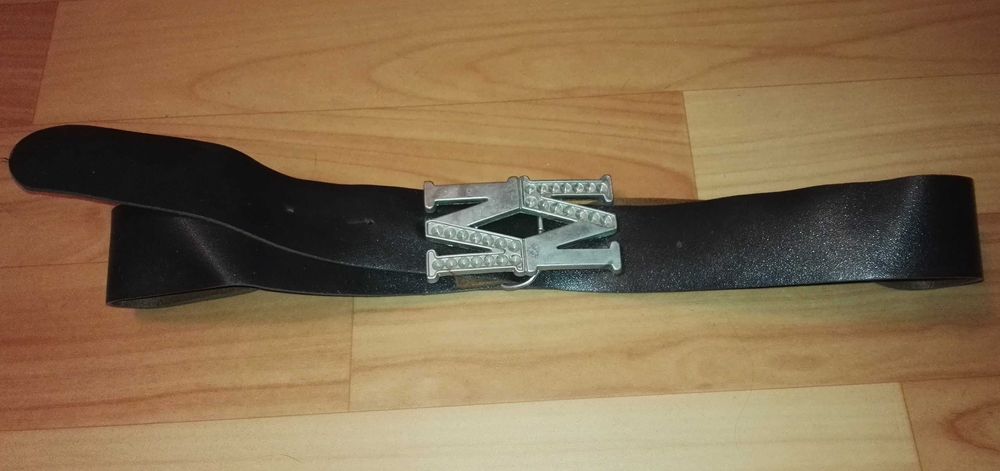 Кожаный ремень женский