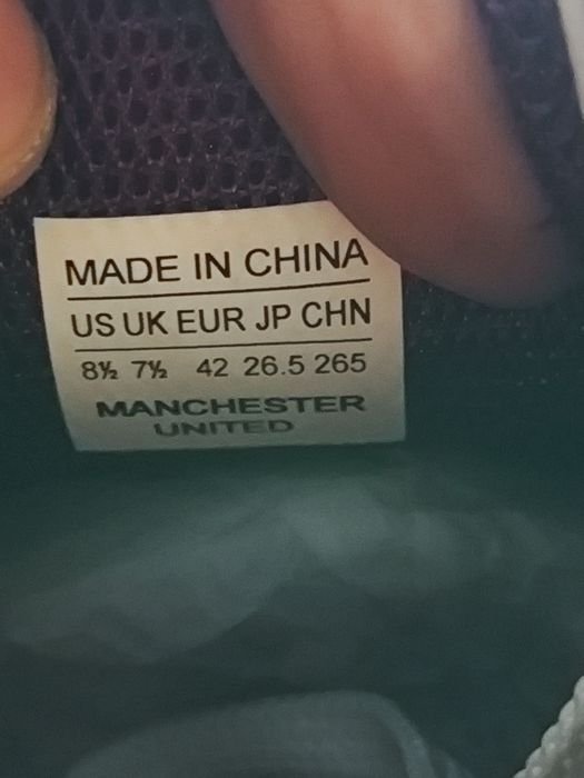 Мъжки  обувки Фен клуб на  MANCHESTER UNUTED  размер  EU42