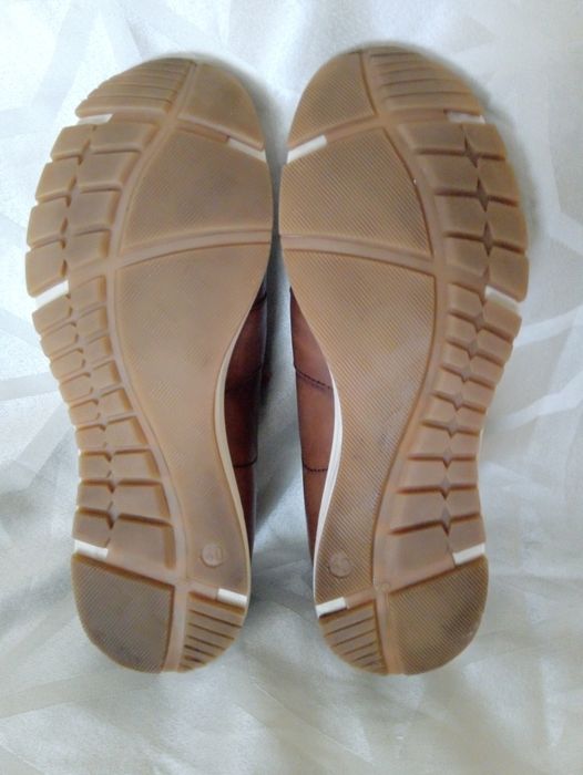 НОВИ ЕСТЕСТ. Кожени  Обувки