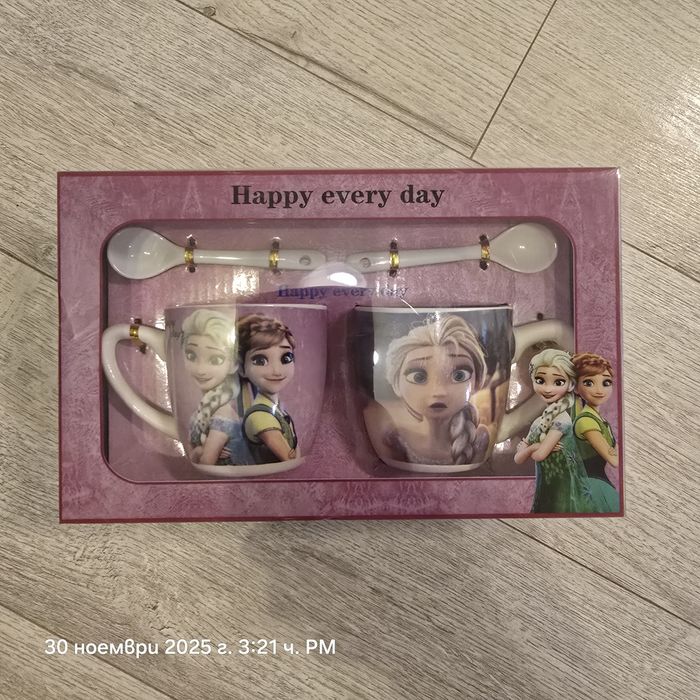 Чашки за чай Frozen /Disney/. 2 бр. в комплект.