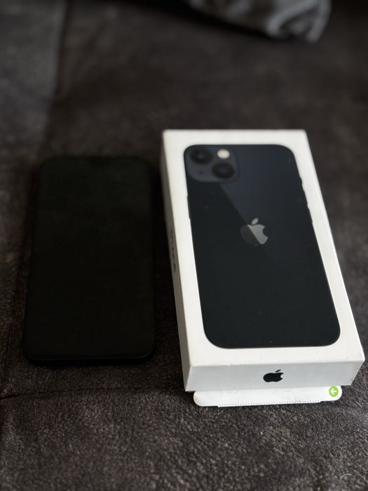 Продается Iphone 13