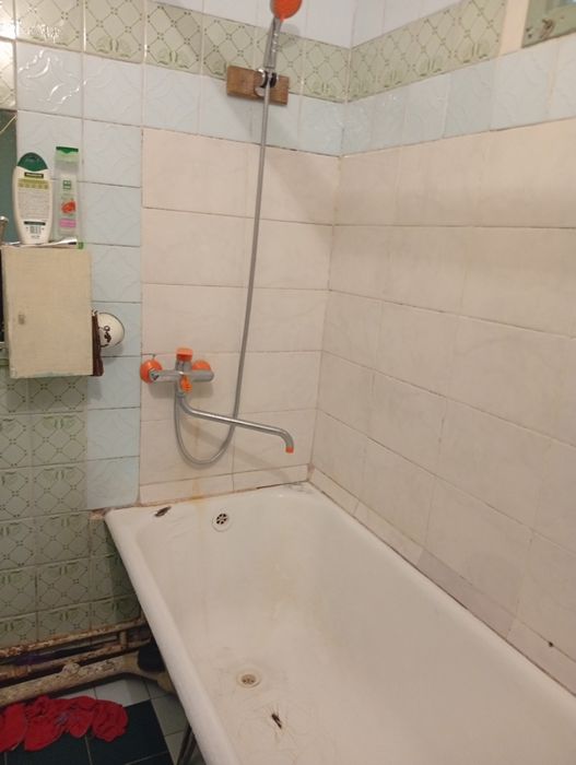Продам квартиру 2× комнатную