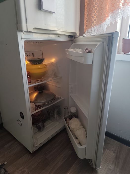 продам холодильник в хорошем состоянии