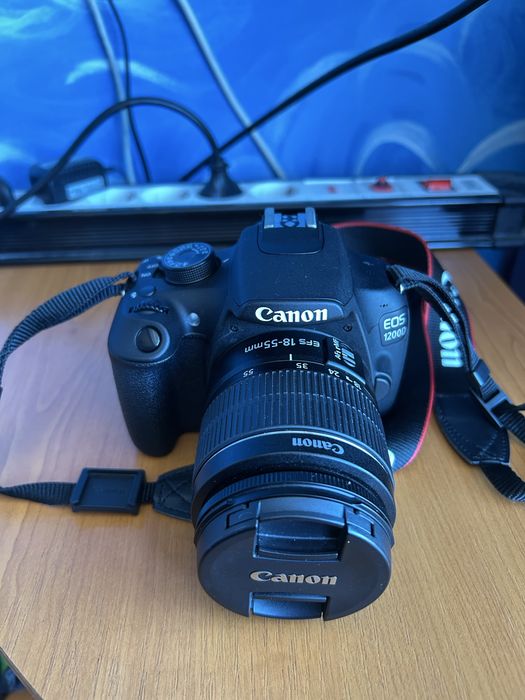 Canon EOS 1200D  ca nou, stare impecabilă