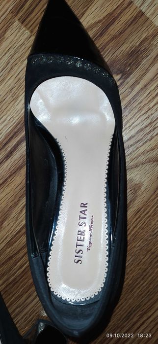 Туфли женские продаю