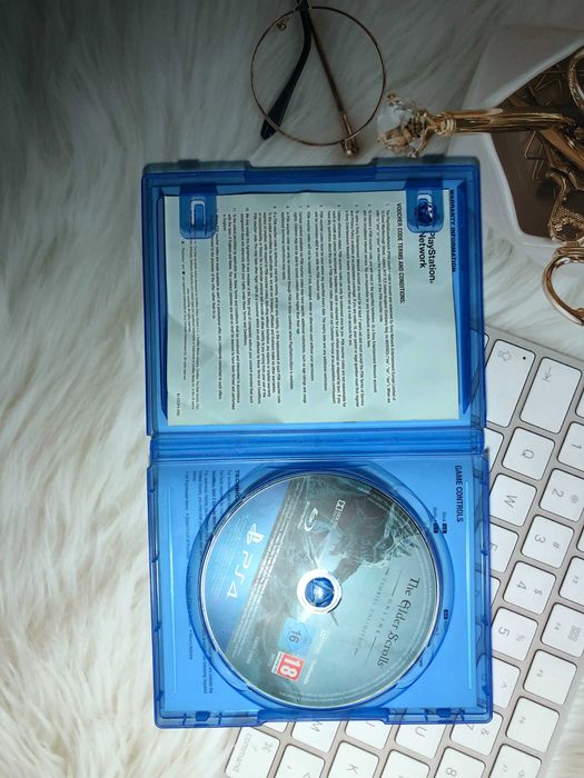 Joc The Elder Scrools Play Station Edition Play Station PS4 Cadoul Ide