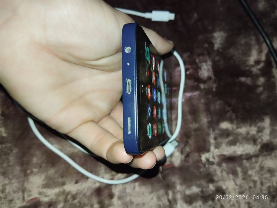 Samsung A15 6Gb/128Gb Holati ideal