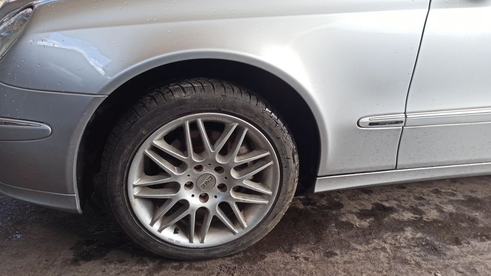 Джанти 17 и гуми 225/45 R17. За Мерцедес