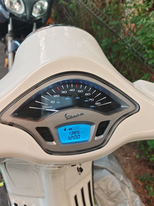 Vespa Primavera 50