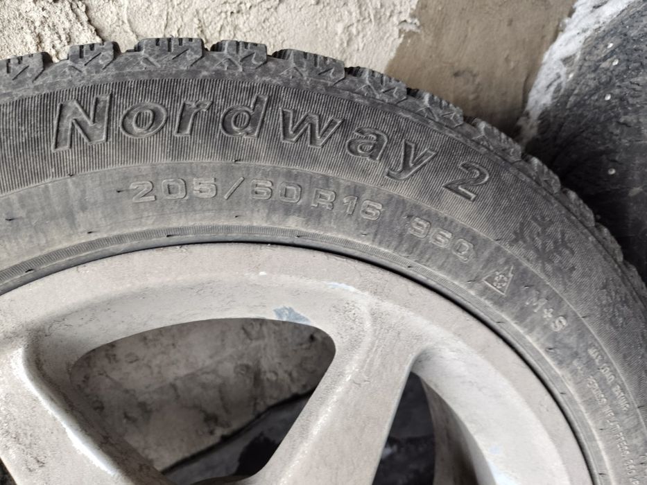 Продам комплект на дисках