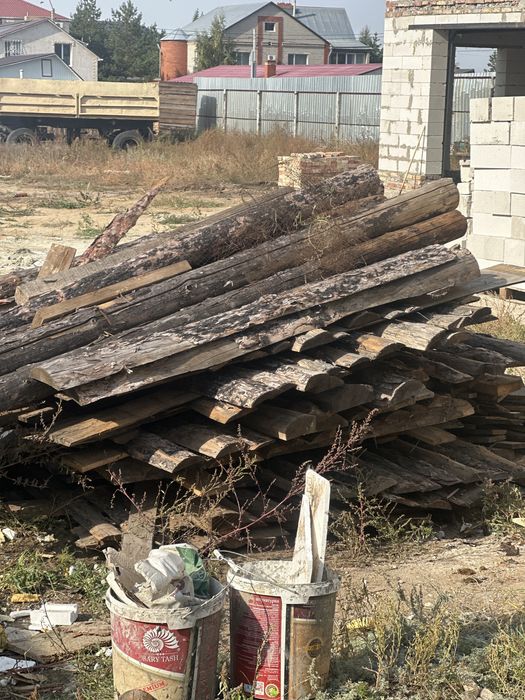 Продам пиломатериал столбы