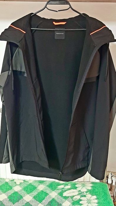 jachetă nouă reserved sport
