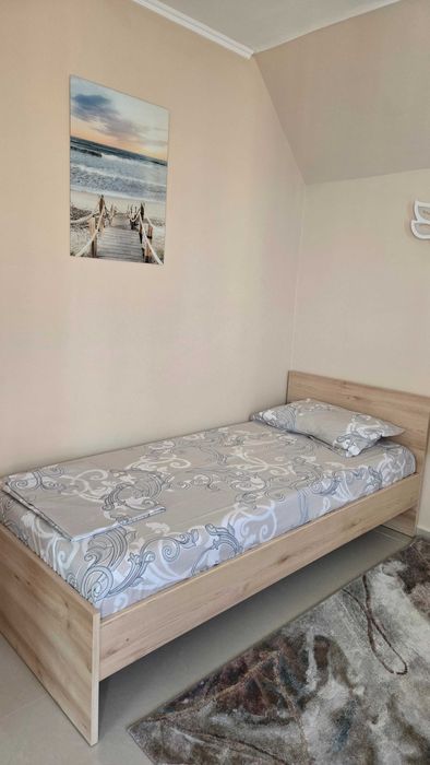 Апартамент под наем първа линия