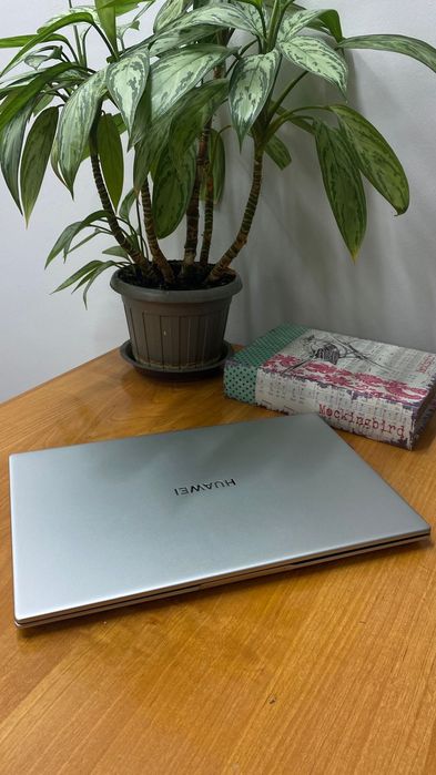 Ноутбук Huawei matebook d15