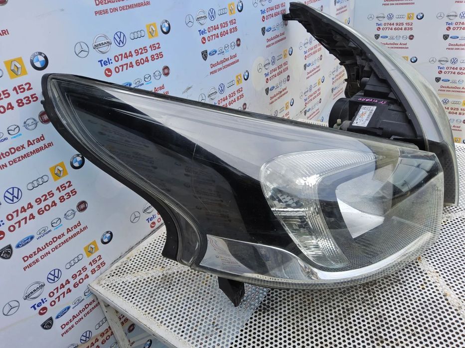 Far Renault Trafic 2014-2020 Opel Vivaro Nissan nv300 faruri stânga dreapta Europa