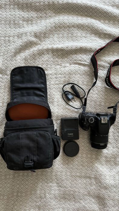 продам Canon 550D