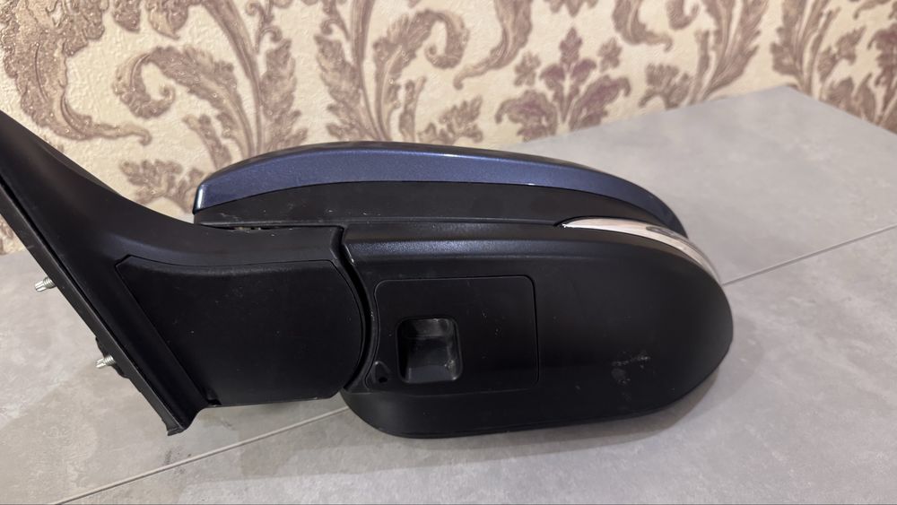 Зеркало левая строна highlander/хайлендер