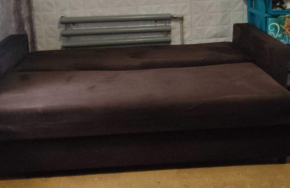 Продам диван в отличном состоянии