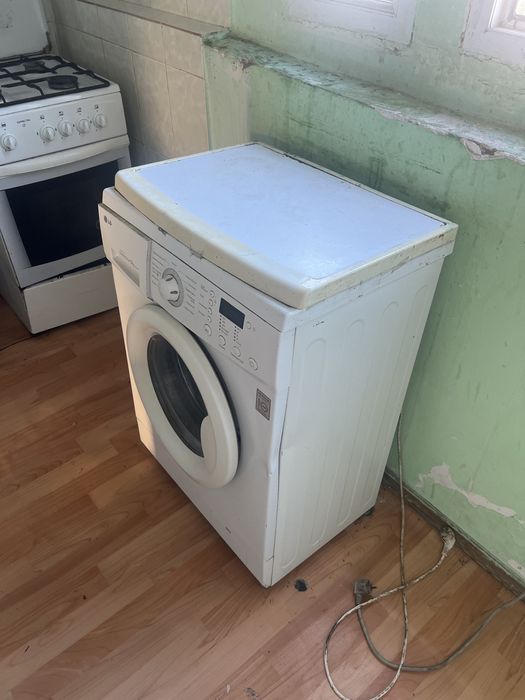 Стиралная машина буу