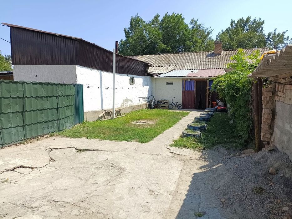 Барачный дом Саман