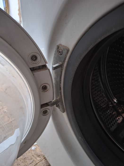 Стиральная машинка автомат