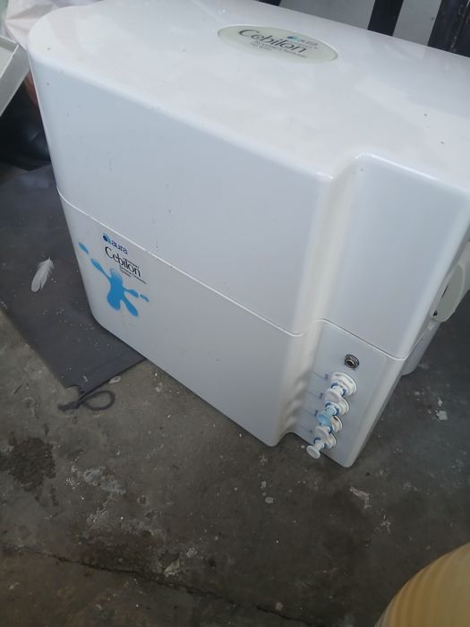 Aura Cebilon compact