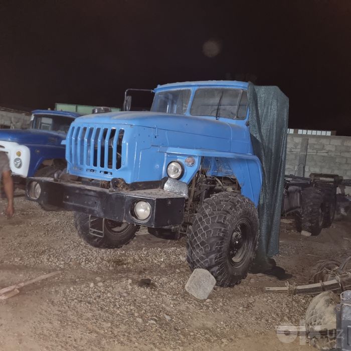 Ural Vezdexod Sotiladi