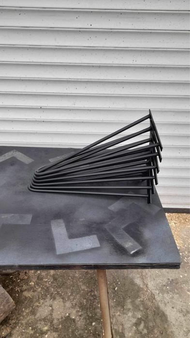 Крака за маса ,плотове и други