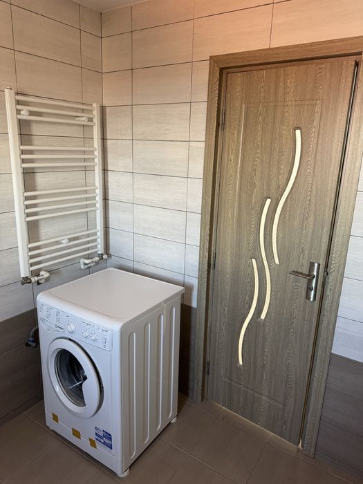 Apartament generos mansarda casa