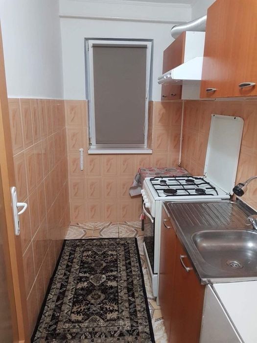 Închiriez apartament1 camera  Viziru1 Pistruiatu