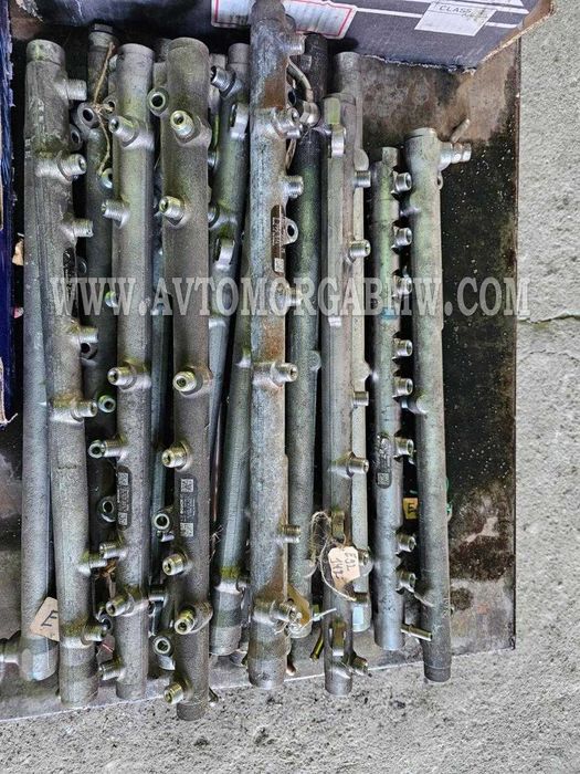 Горивна рейка. Тръбички гориво БМВ Е46 Е39 е90 е53 х5 е90 е87 е60 *