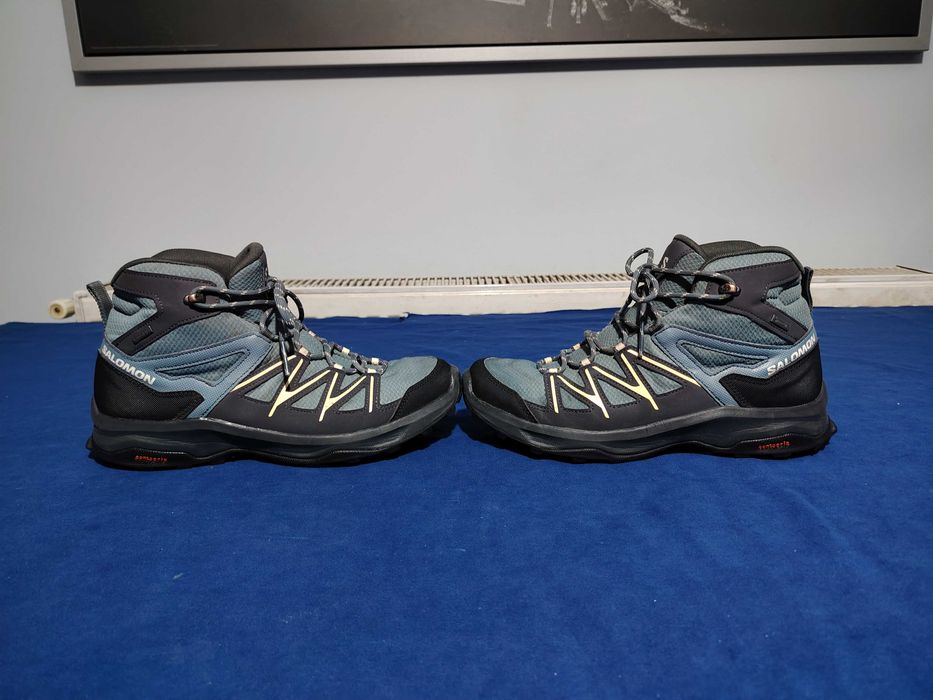 SALOMON ghete cu GoreTex, mărimea 41 1/3, interior 26 cm