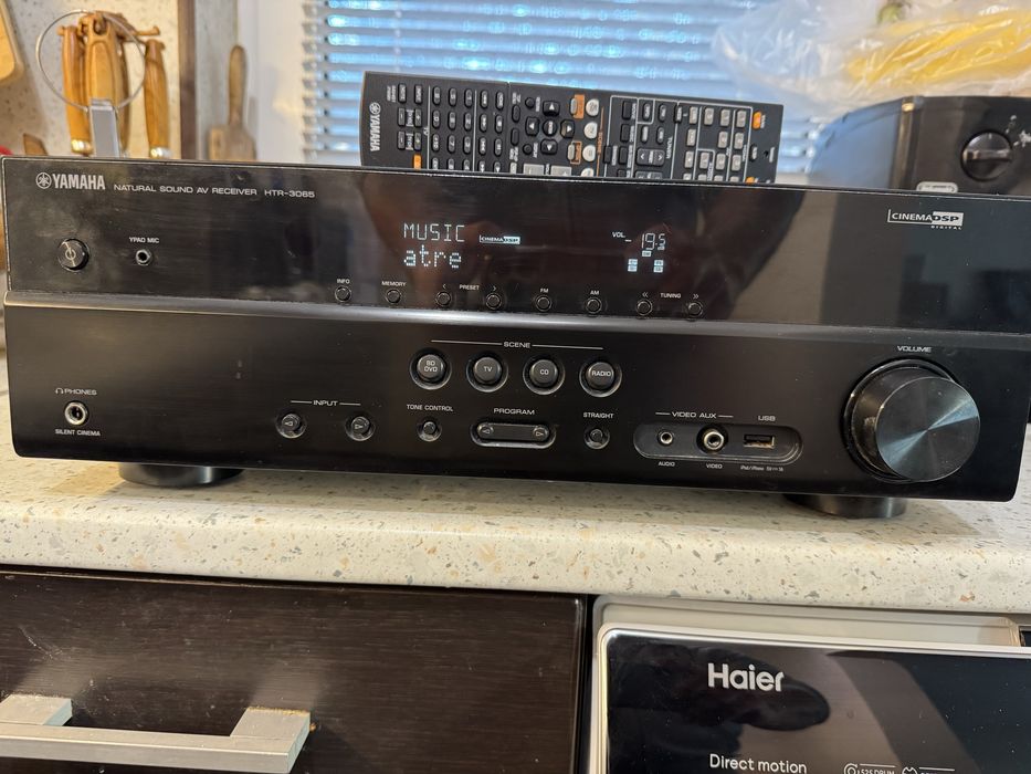 Yamaha HTR-3065 ресивър USB